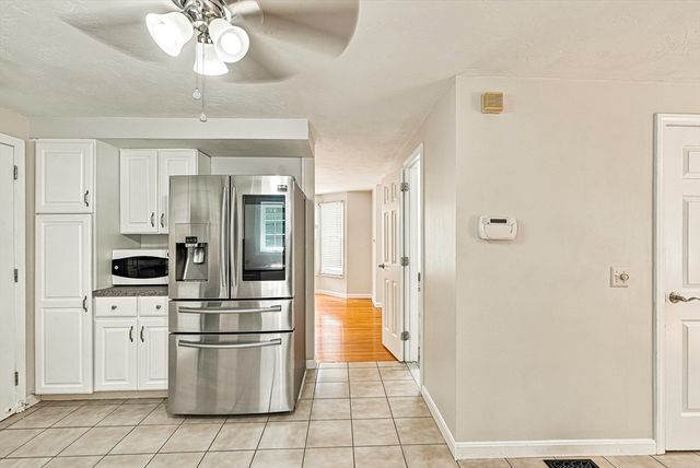 22 Stoney Hill Rd, Shrewsbury, MA 01545