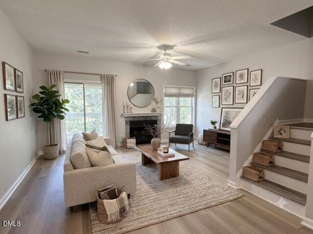6011 Winterpointe Lane, Raleigh, NC 27606