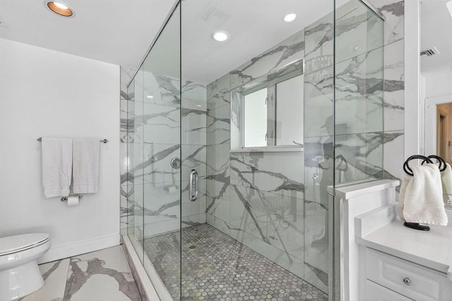 1020 SE 11th Street, Fort Lauderdale, FL 33316