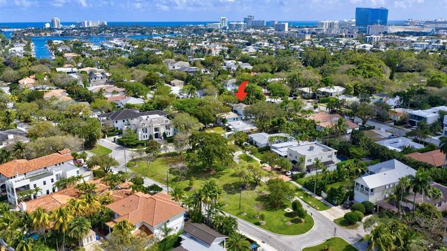 1020 SE 11th Street, Fort Lauderdale, FL 33316