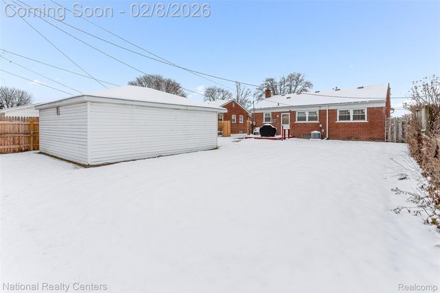 30140 Rush Street, Garden City, MI 48135