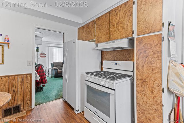 30140 Rush Street, Garden City, MI 48135