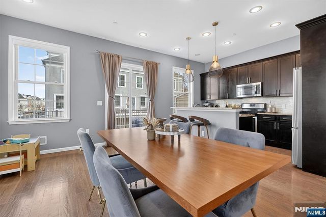 48 Roosevelt Drive, Wood Ridge, NJ 07075