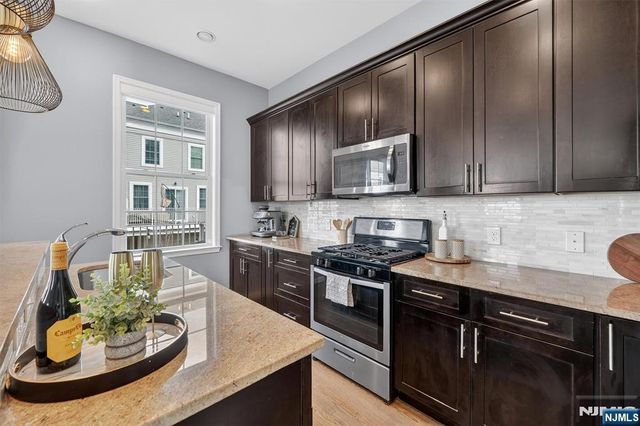 48 Roosevelt Drive, Wood Ridge, NJ 07075