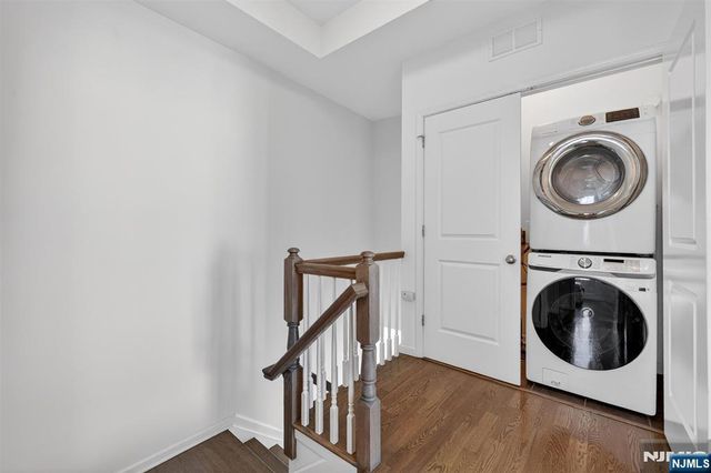 48 Roosevelt Drive, Wood Ridge, NJ 07075