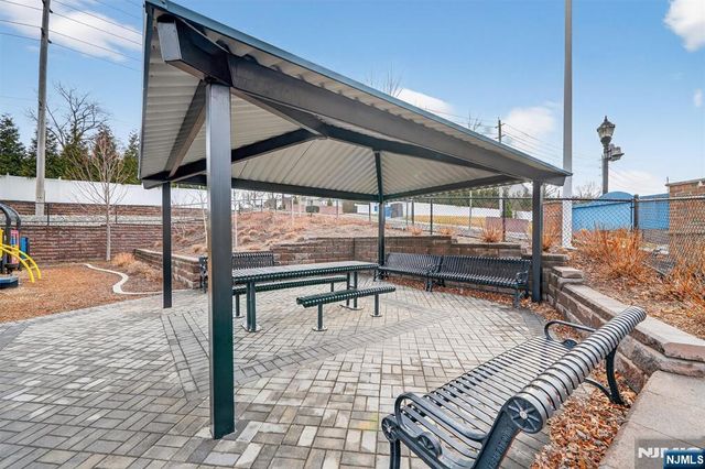 48 Roosevelt Drive, Wood Ridge, NJ 07075