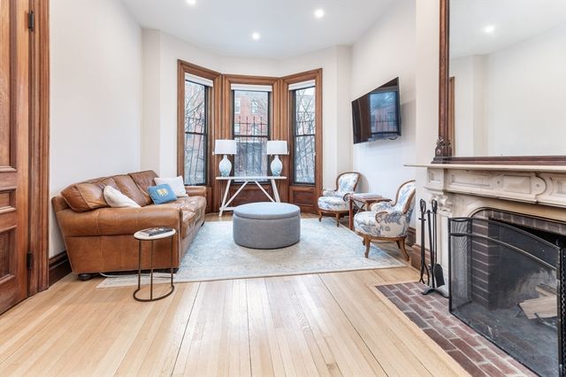 23 Braddock Park 2, Boston, MA 02116