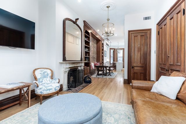 23 Braddock Park 2, Boston, MA 02116