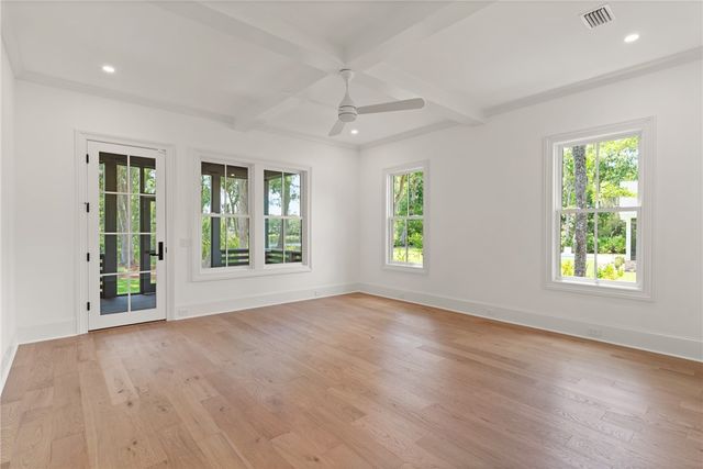 111 Stillwater Drive, St Simons Island, GA 31522