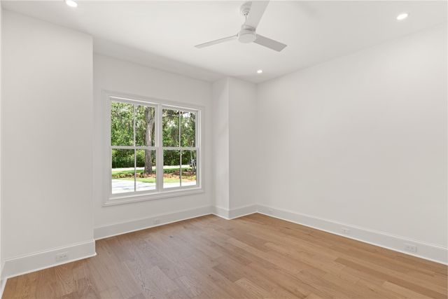 111 Stillwater Drive, St Simons Island, GA 31522