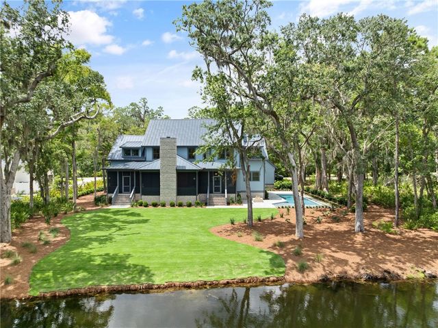 111 Stillwater Drive, St Simons Island, GA 31522