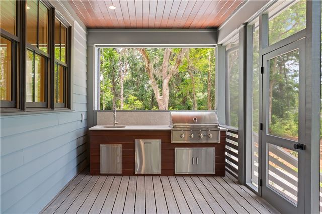 111 Stillwater Drive, St Simons Island, GA 31522