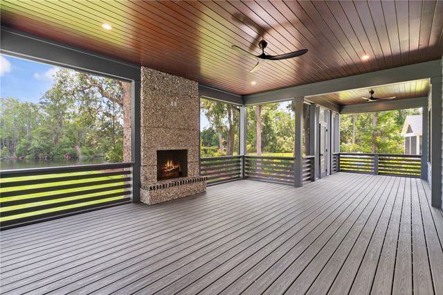 111 Stillwater Drive, St Simons Island, GA 31522