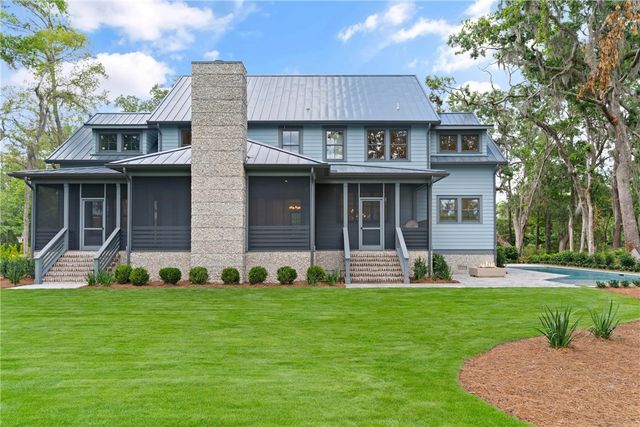 111 Stillwater Drive, St Simons Island, GA 31522