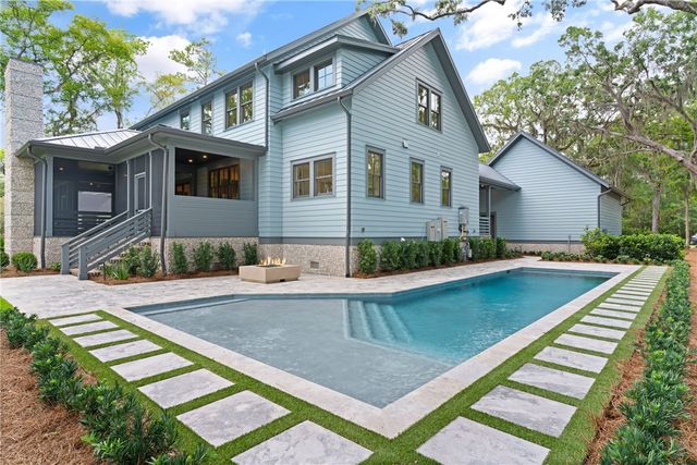 111 Stillwater Drive, St Simons Island, GA 31522