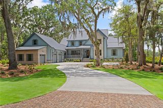 111 Stillwater Drive, St Simons Island, GA 31522