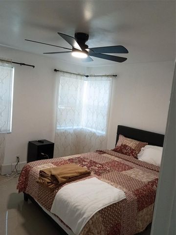 2701 NE 9th Avenue, Pompano Beach, FL 33064