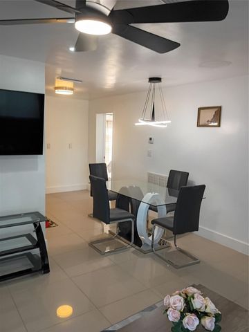 2701 NE 9th Avenue, Pompano Beach, FL 33064