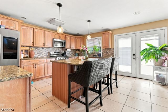606 Britton St, Elizabeth City, NJ 07202