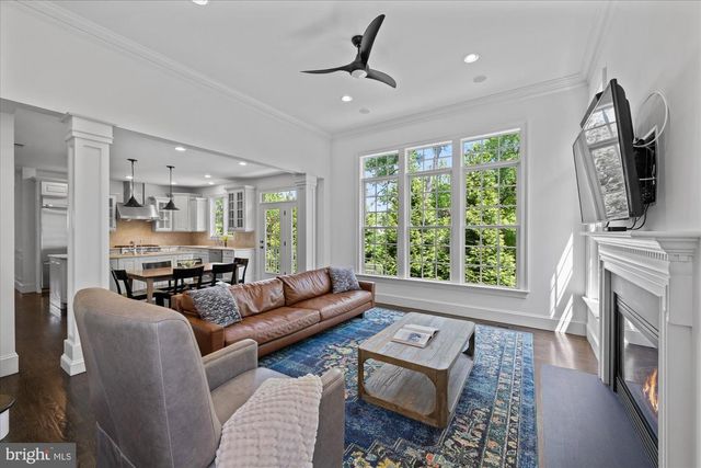 6158 TOMPKINS DR, Mclean, VA 22101