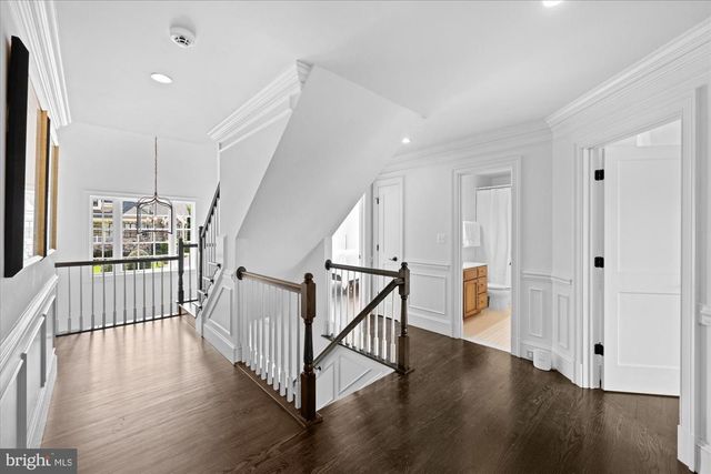 6158 TOMPKINS DR, Mclean, VA 22101