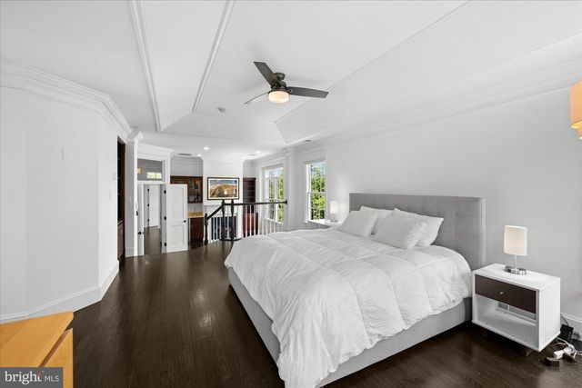 6158 TOMPKINS DR, Mclean, VA 22101