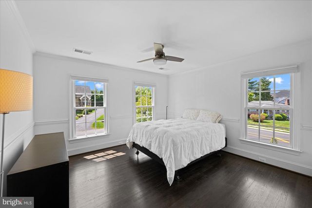 6158 TOMPKINS DR, Mclean, VA 22101