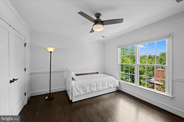 6158 TOMPKINS DR, Mclean, VA 22101
