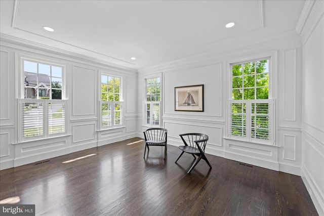 6158 TOMPKINS DR, Mclean, VA 22101