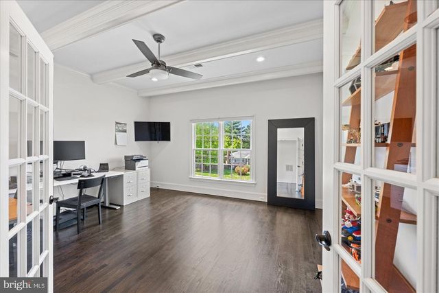6158 TOMPKINS DR, Mclean, VA 22101