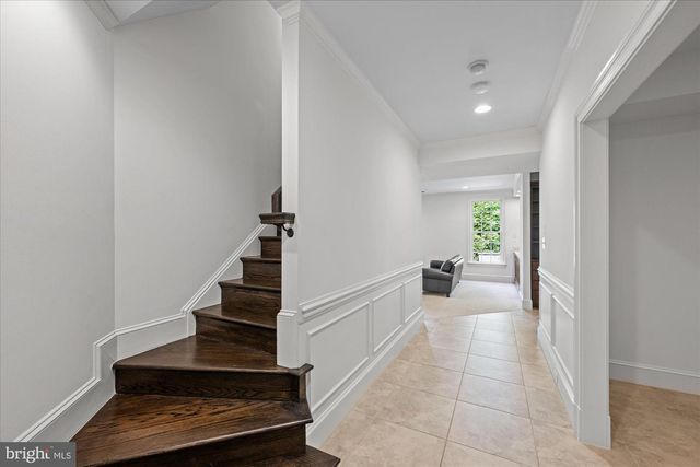 6158 TOMPKINS DR, Mclean, VA 22101