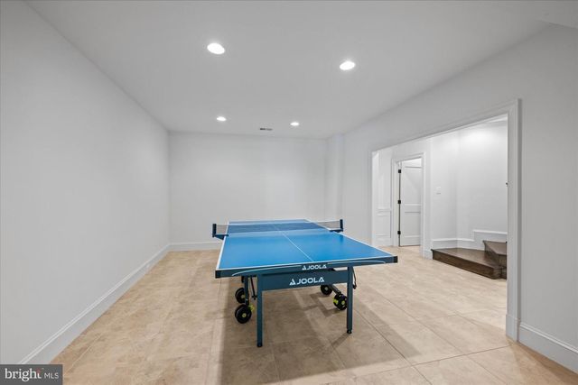 6158 TOMPKINS DR, Mclean, VA 22101