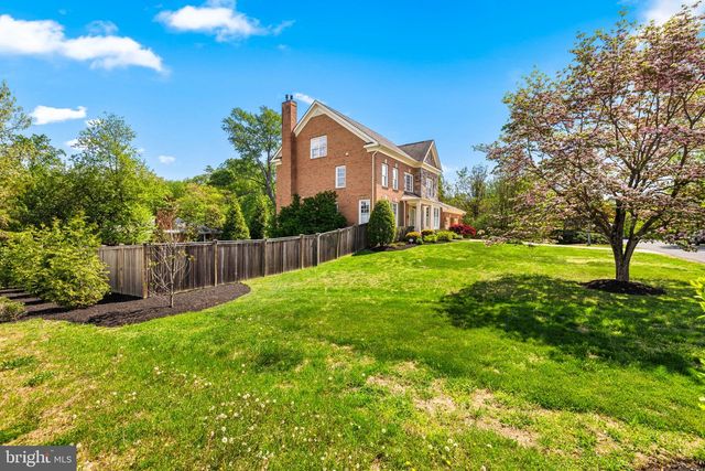 6158 TOMPKINS DR, Mclean, VA 22101