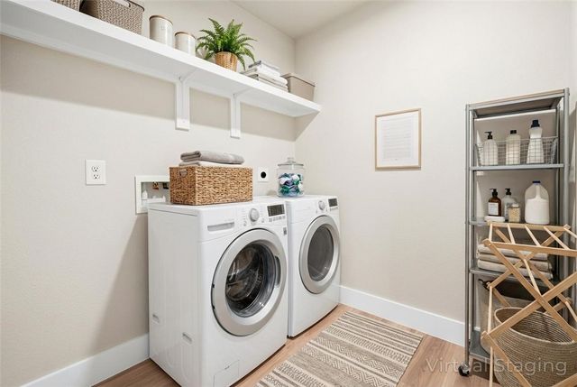 1013 Las Palmas Dr, Rockport, TX 78382