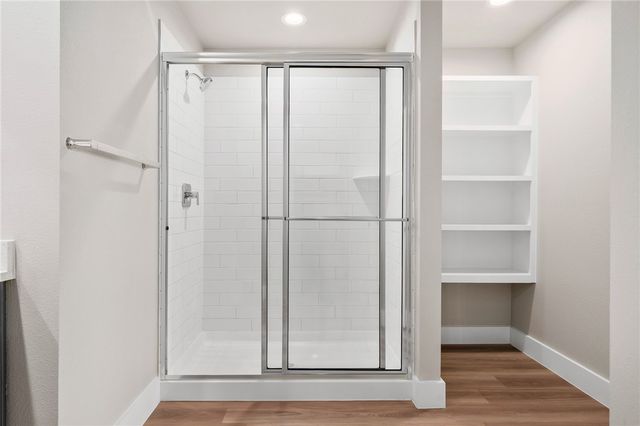 1013 Las Palmas Dr, Rockport, TX 78382