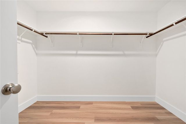 1013 Las Palmas Dr, Rockport, TX 78382