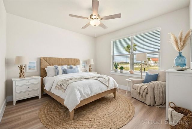 1013 Las Palmas Dr, Rockport, TX 78382