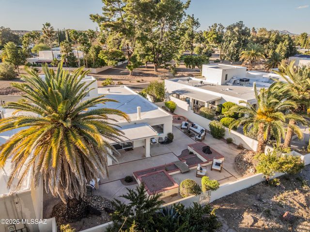 7912 N Casas Cameo, Tucson, AZ 85742