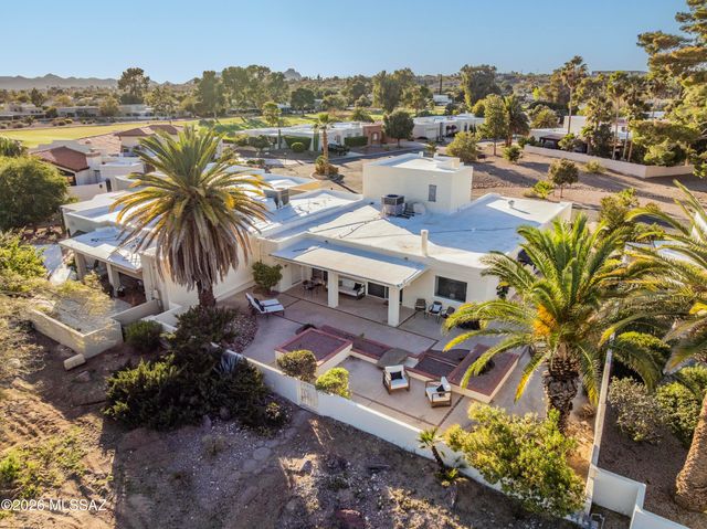 7912 N Casas Cameo, Tucson, AZ 85742