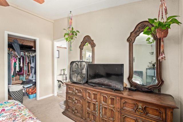 33541 S MOUNTAIN VIEW Road, Black Canyon City, AZ 85324