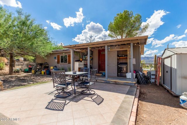 33541 S MOUNTAIN VIEW Road, Black Canyon City, AZ 85324