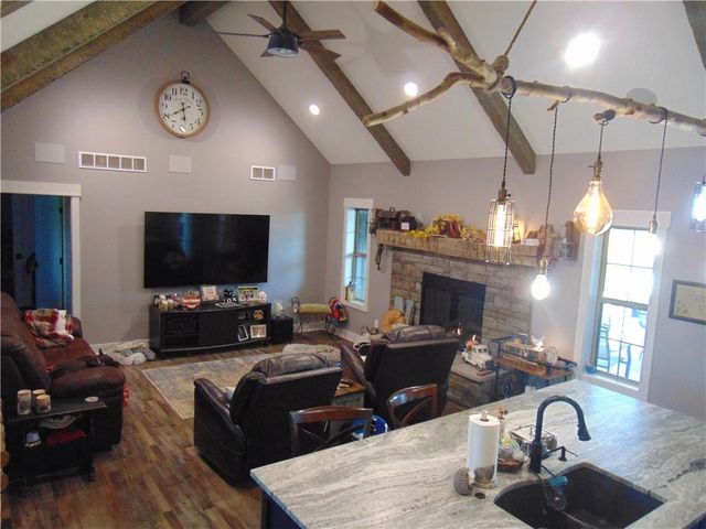 26401 E 267th Street, Harrisonville, MO 64701