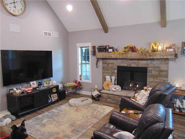 26401 E 267th Street, Harrisonville, MO 64701