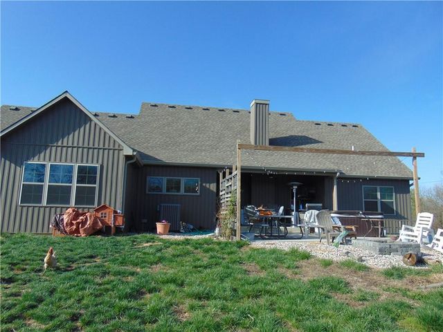 26401 E 267th Street, Harrisonville, MO 64701
