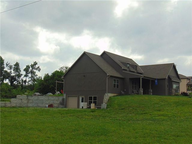 26401 E 267th Street, Harrisonville, MO 64701