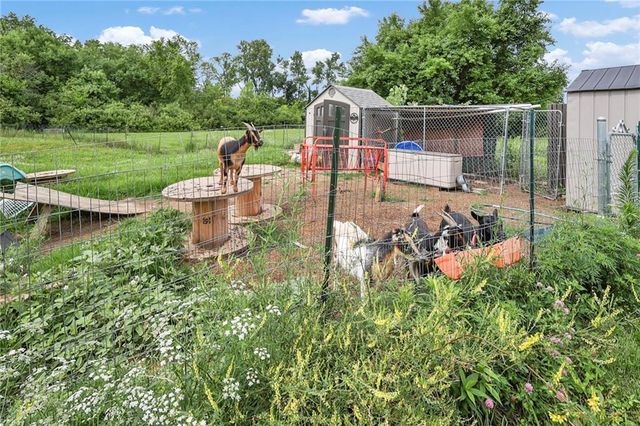 26401 E 267th Street, Harrisonville, MO 64701