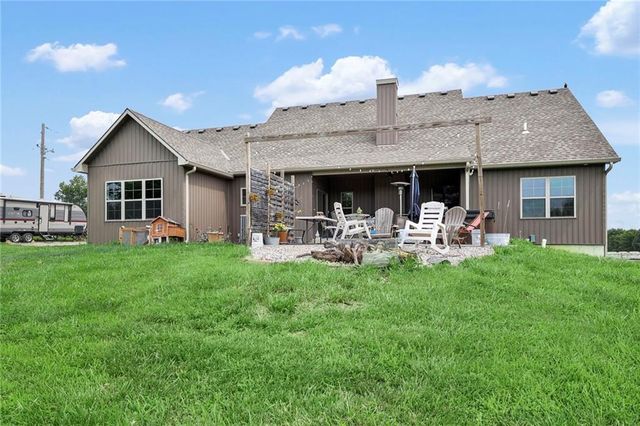 26401 E 267th Street, Harrisonville, MO 64701