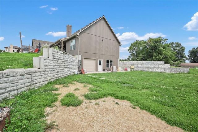 26401 E 267th Street, Harrisonville, MO 64701