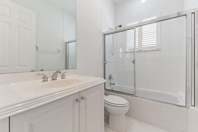9258 Via Elegante, Wellington, FL 33411