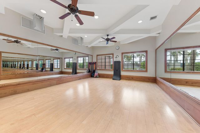 9258 Via Elegante, Wellington, FL 33411